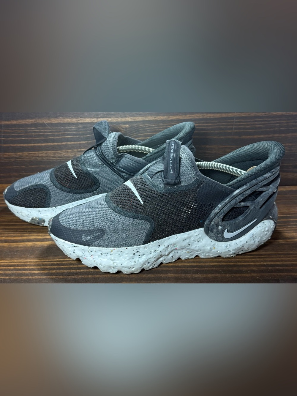 Nike Glide Flyers Men’s Size 11 Shoes Mercury Grey Athletic Sneakers